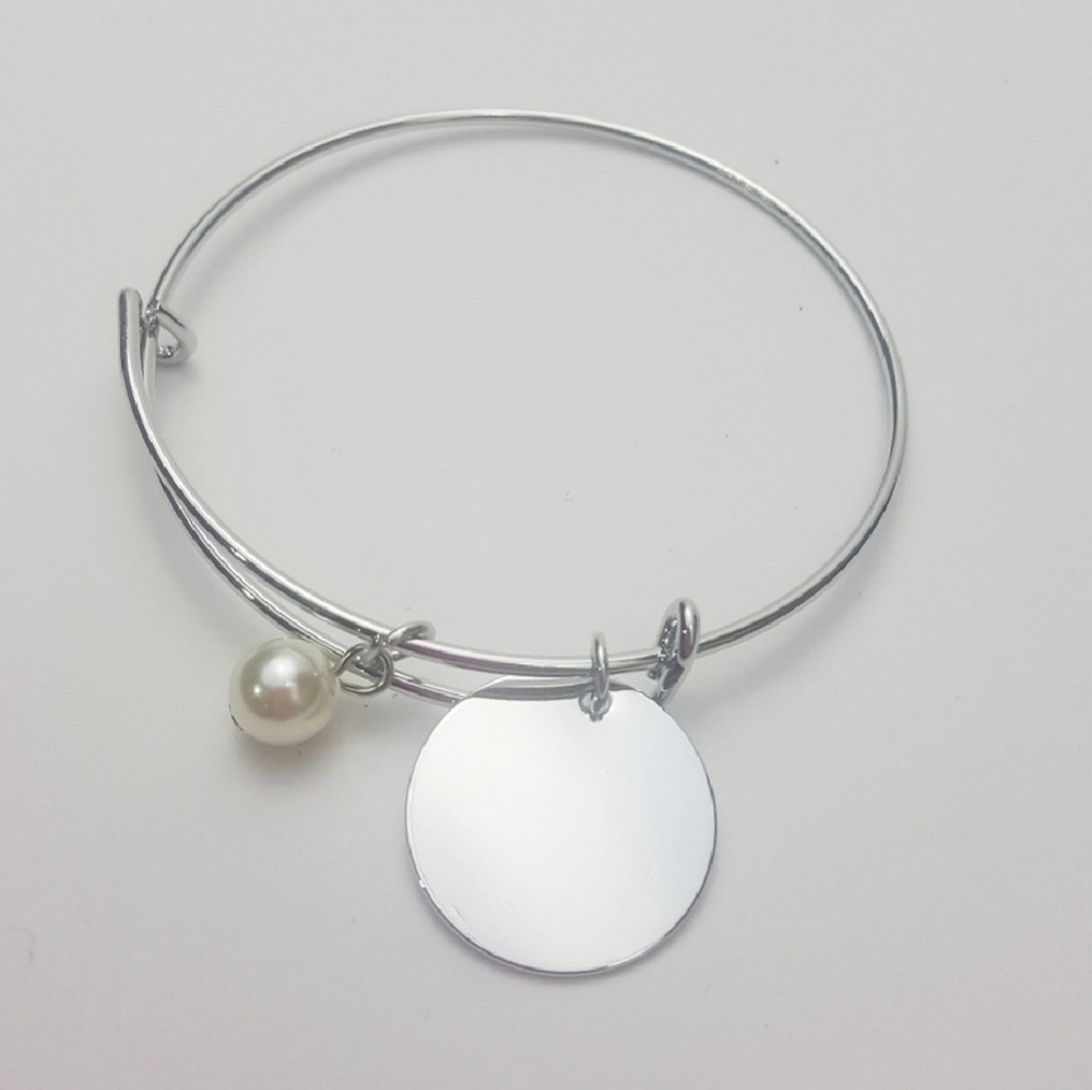NEW Mom Of Girls Bangle Bracelet - Mother Gift - Picture 3 of 3